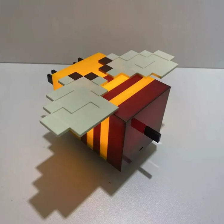 Pixel Bee LED Lamp